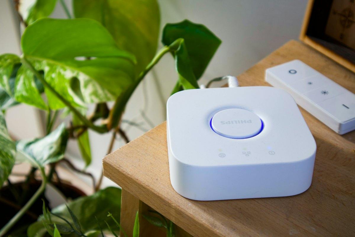Hue-style bridge and remote