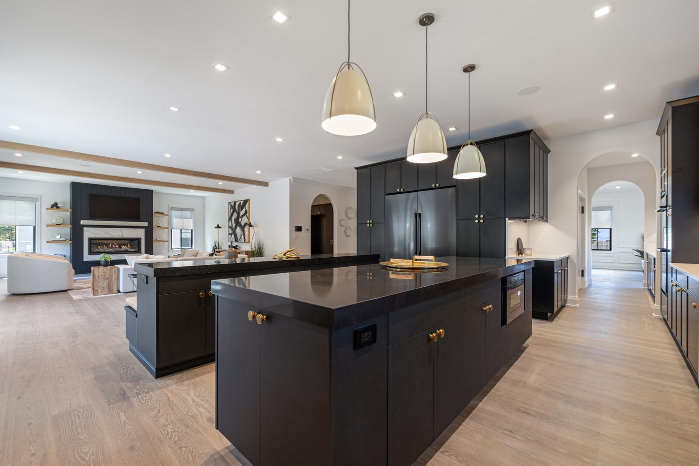 Kitchen island with pendant lighting